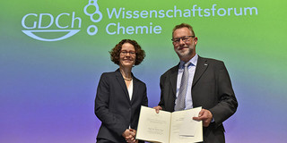 Prof. Dieter Vogt erhält den Wöhler-Preis für Nachhaltige Chemie 