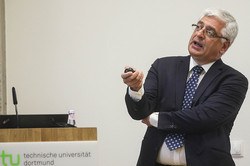 Ehrendoktorwürde verliehen an Prof. Constantinos Pantelides